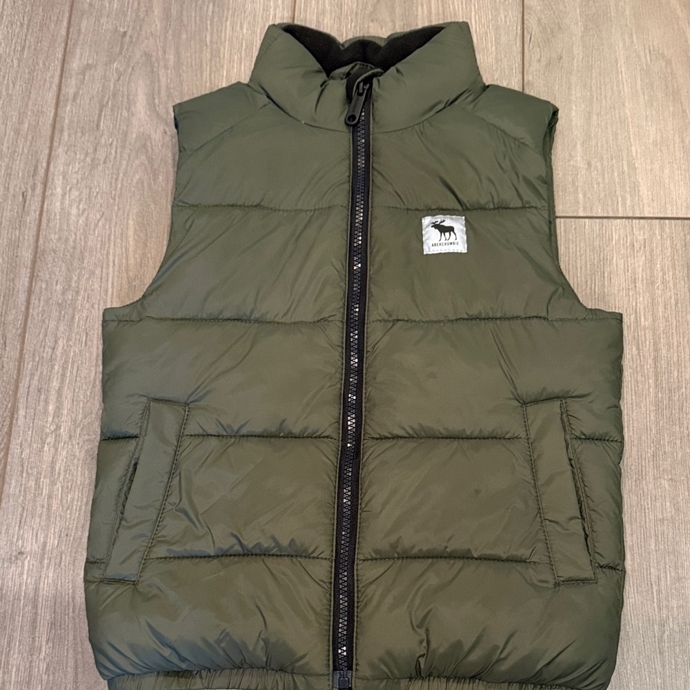 Abercrombie kids Green Puffer Vest
